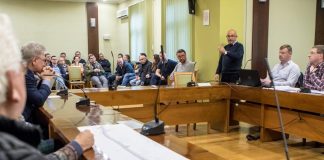Bochnia. Mieszkańcy ulicy Na Kąty protestują przeciw planowanej rozbudowie drogi