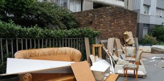 🔸 Wiosenne porządki szybko i wygodnie? Wynajmij kontener na odpady!