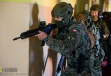 📸🎞 Bochnia. Żołnierze ćwiczyli w opuszczonym hotelu Florian – ZDJĘCIA, WIDEO