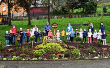 Bochnia. W przedszkolu „Górniczy Kącik” urośnie „Żabi Klon” – ZDJĘCIA