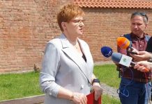 Urszula Augustyn (KO) apeluje o zdymisjonowanie kurator oświaty Barbary Nowak