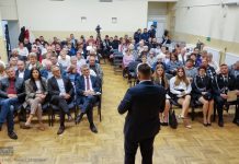 Seniorzy z Brzeźnicy oburzeni komentarzami internautów