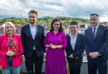 „Tu Jest Przyszłość”. Do Bochni przyjechali parlamentarzyści Koalicji Obywatelskiej – ZDJĘCIA, WIDEO