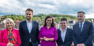 „Tu Jest Przyszłość”. Do Bochni przyjechali parlamentarzyści Koalicji Obywatelskiej – ZDJĘCIA, WIDEO