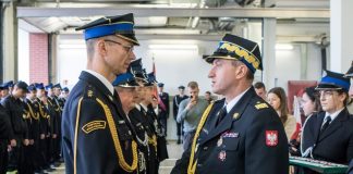 Odznaczenia i awanse na Dzień Strażaka w Bochni – LISTA, ZDJĘCIA