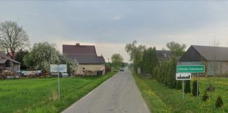 Mieszkańcy Ostrowa Szlacheckiego apelują do władz powiatu o remont drogi