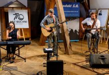 Dni Bochni 2023. Koncert zespołu Cztery Pory Miłowania w Muzeum – ZDJĘCIA
