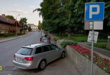 Bochnia. Kiedy wróci skośne parkowanie przy ulicy Regis?