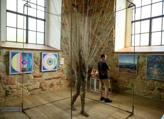 Galeria Stara Dzwonnica. Wernisaż prac wiśnickich artystów – ZDJĘCIA