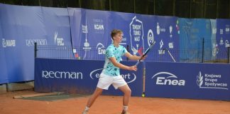 Tenis. Antoni Kasperski ze złotym medalem mistrzostw Polski do lat 16