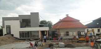 Trwa budowa Piekarni Sztuki w Niepołomicach