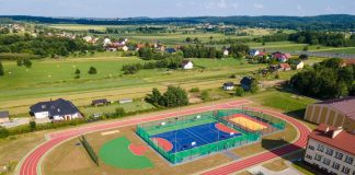 W sobotę uroczyste otwarcie orlika lekkoatletycznego w Rzezawie