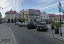 Bochnia. Parkowanie przy Rynku nadal będzie darmowe i skośne?