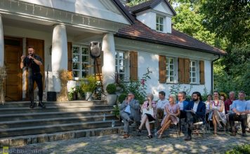 „Natura od kuchni”. Koncert pod lipą w Bieńkowicach – ZDJĘCIA