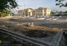 Radni o regulaminie parkingów przy dworcu w Bochni. Prawo bez szans realizacji? „Taki pic na wodę…”