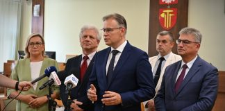 Rada Miasta Bochnia przyjęła oświadczenie ws. reparacji od Niemiec. Mularczyk: Bochnia drugim miastem w Polsce