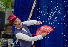 Iluzjonista na Rynku w Bochni – ZDJĘCIA