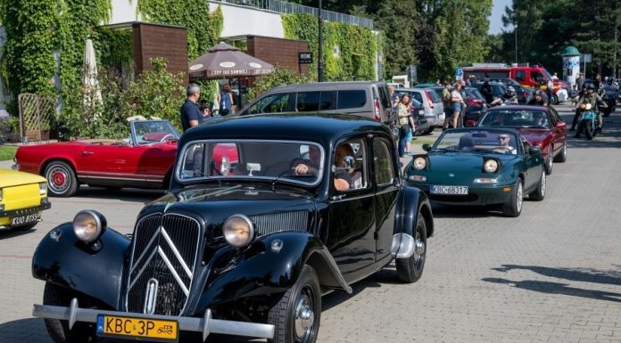 Zlot Pojazdów Zabytkowych w Bochni – ZDJĘCIA