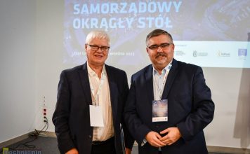 Starosta Adam Korta uczestniczył w Okrągłym Stole Samorządowym
