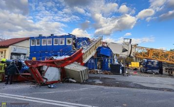 Katastrofa dźwigu na budowie w Wieliczce. Nie żyje 1 osoba – WIDEO