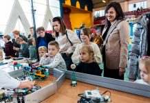 „Świat się zmienia”. Festiwal Robotyki i Programowania w Brzesku – ZDJĘCIA