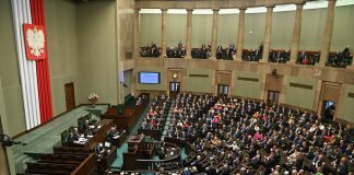 Nasi posłowie już po pierwszych głosowaniach. Kogo poparli do prezydium Sejmu?