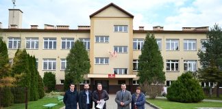 Wielomilionowa inwestycja zmieni szkołę w Rzezawie nie do poznania