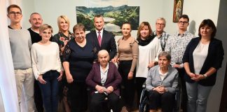 Gmina Rzezawa. 101. urodziny Pani Anieli Góry z Jodłówki