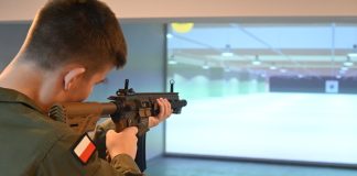 W I LO w Bochni otwarto wirtualną strzelnicę – ZDJĘCIA