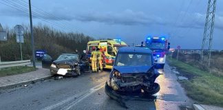 Wypadek na obwodnicy Niepołomic. Dwie osoby ranne