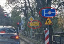 Bochnia. O kuriozalnym oznakowaniu remontu ul. Karosek rozmawiano na sesji Rady Miasta. Jak tłumaczą się urzędnicy?