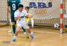 Futsal. Widowisko przy pełnych trybunach. BSF Bochnia lepszy od Legii Warszawa! – ZDJĘCIA, skrót WIDEO