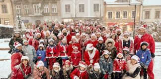 Mikołaje z workami prezentów znów na ulicach Bochni