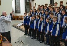 Bocheński Chór PCSN w ciekawy sposób podsumowuje 36 lat działalności – WIDEO