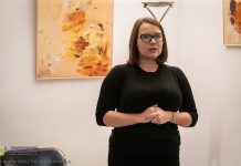 Galeria Biała. Wieczór autorski z poetką Kamilą Kaczmarczyk – ZDJĘCIA