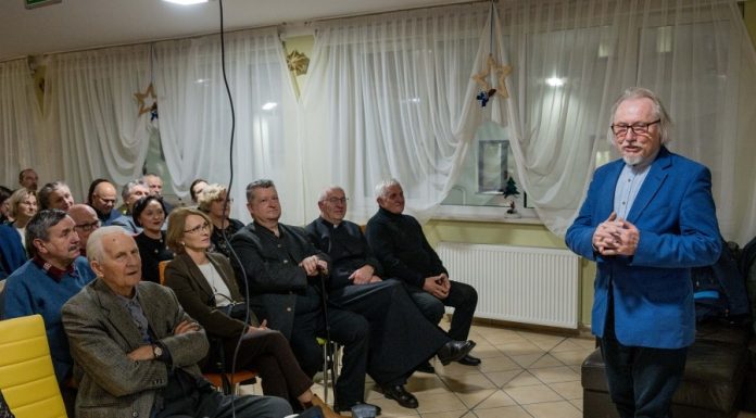 Nowy Wiśnicz. Wykład prof. Czesława Dźwigaja – ZDJĘCIA