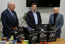 Bochnia. 100 świątecznych paczek od firmy Cober dla potrzebujących