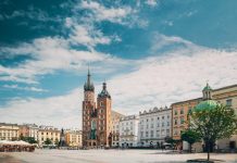 🔸 Wyjazd do Krakowa? Co zwiedzić i gdzie mieszkać?