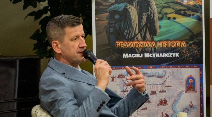 Biblioteka. Promocja książki o wędrówce do Santiago de Compostela – ZDJĘCIA