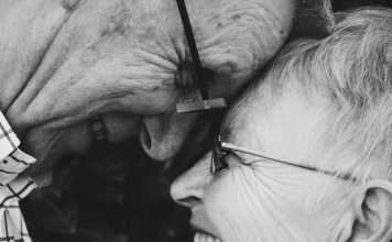 🔸 Życzenia na Dzień Babci i Dziadka od Concept Nieruchomości