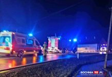 Nocny wypadek w Proszówkach, kierowca ciężko ranny