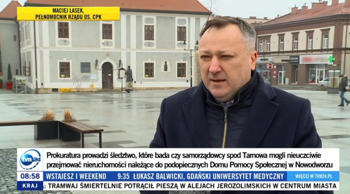 Radny z Bochni skomentował aferę w Tarnowie. Powiedział o „pisowskich sitwach”