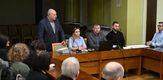 Bochnia. Rozmawiano o nowym budynku na os. Niepodległości. Mieszkańcy pełni obaw o dojazd – WIZUALIZACJE
