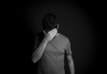 Małopolska. Więcej zwolnień lekarskich z powodu zaburzeń psychicznych i zachowania