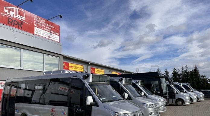 Gmina Bochnia. RPK wozi pasażerów nowymi Mercedesami