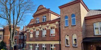 Czas wyprowadzić „Jedynkę” z centrum?