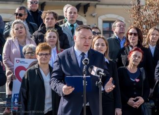 Krzysztof Nowak reaguje: „Padło wiele pomówień, oszczerstw i niewyobrażalnych insynuacji”