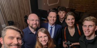 🎞 KULISY debaty – WIDEO od Wytwórni Pikseli