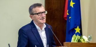 Sławomir Biernacki z honorowym wyróżnieniem Rady Miasta Bochnia