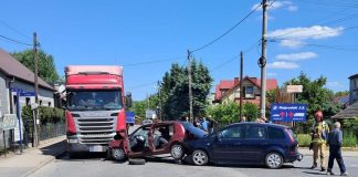 Bochnia. Zderzenie trzech samochodów na skrzyżowaniu ul. Wygoda i Karolina